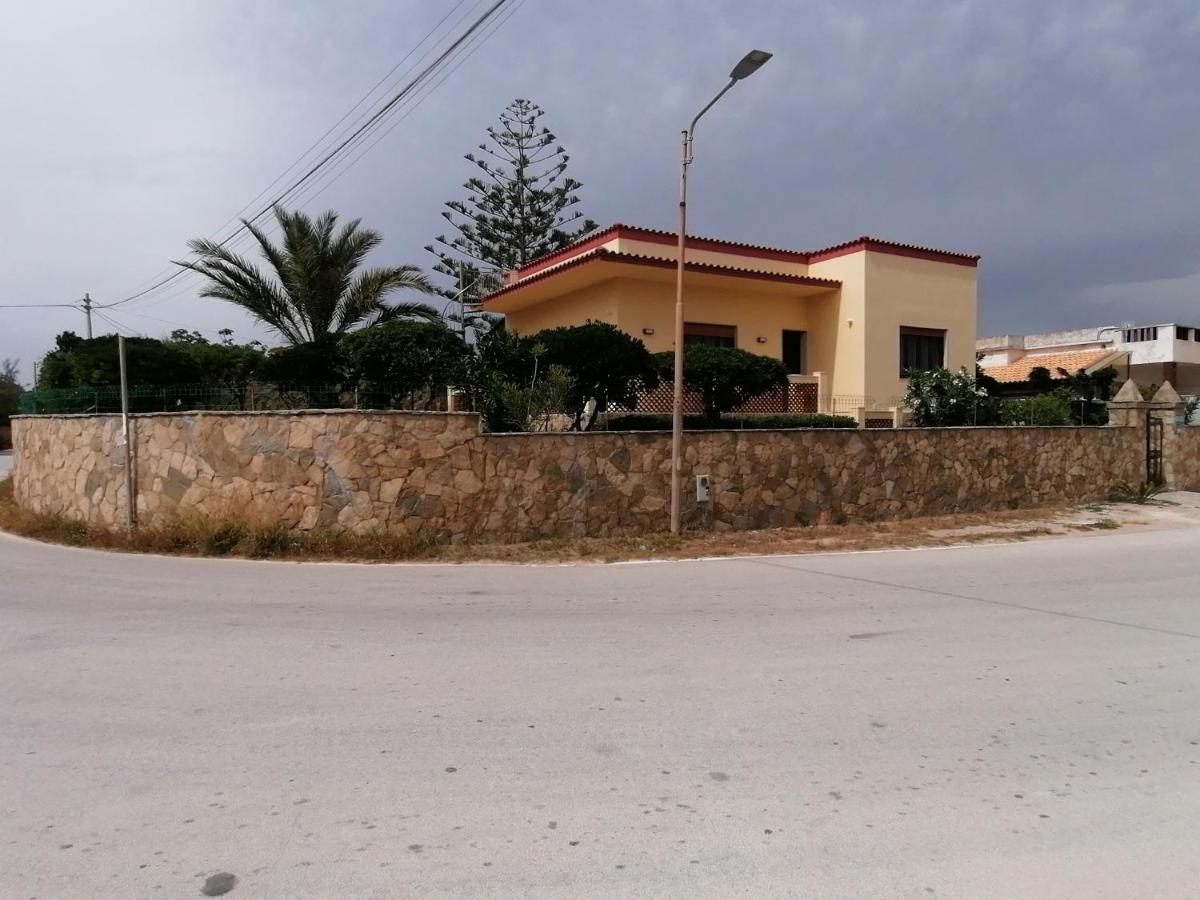Villetta Scruscio Ri Mare Favignana Bagian luar foto