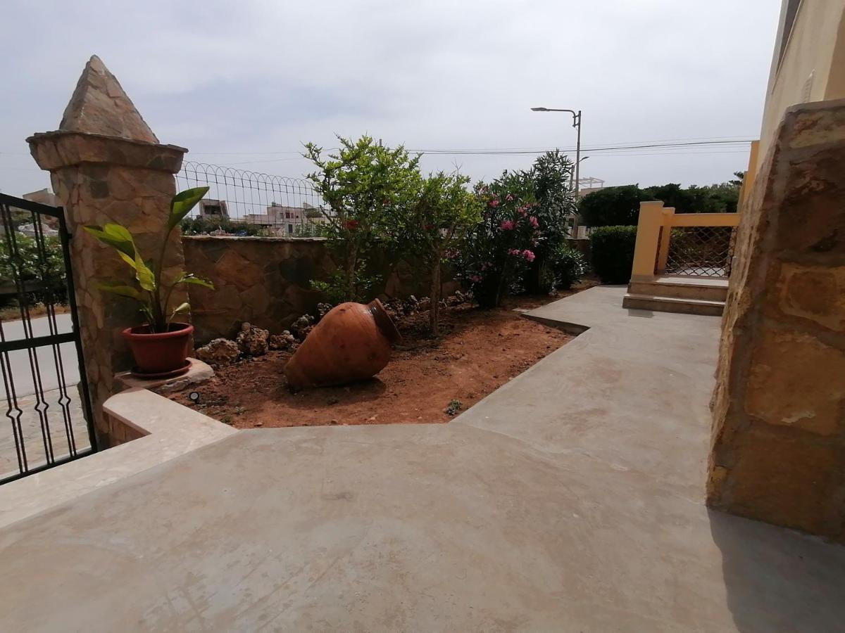 Villetta Scruscio Ri Mare Favignana Bagian luar foto